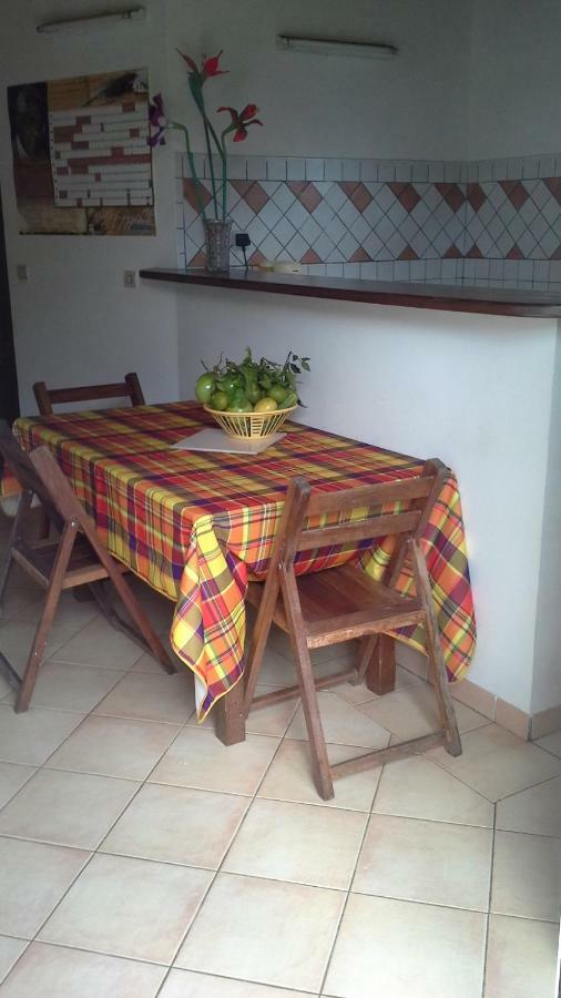 Apartament Chez Rosy Le Robert Zewnętrze zdjęcie